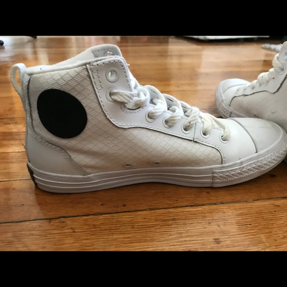 Converse - Picture 4 of 5